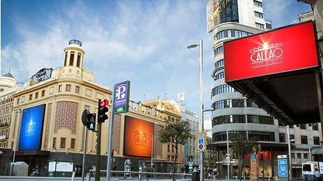 Callao City Lights a ritmo de karaoke y musicales
