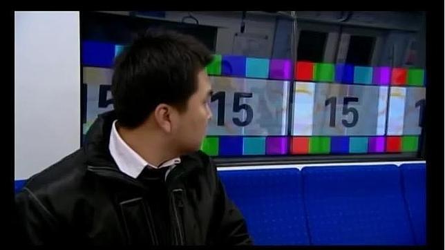 Anuncios «a toda velocidad» en los túneles de la línea 8 del Metro de Madrid