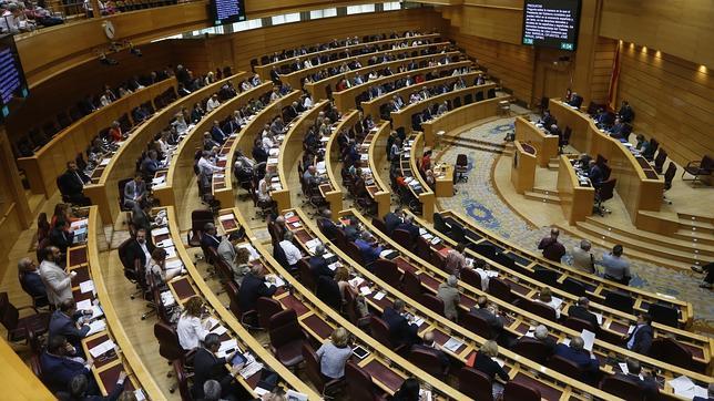 El PP rechaza los vetos contra el aforamiento de Don Juan Carlos en el Senado