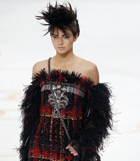 La hermana de Kim Kardashian debuta en la Semana de la Alta Costura de París