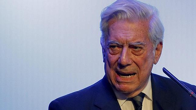 Vargas Llosa: «El nacionalismo es el mayor problema de España»