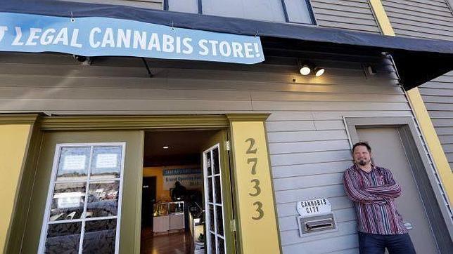 Ya se vende marihuana para uso recreativo en tiendas del Estado de Washington