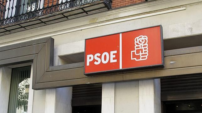 PSOE y PSC se llevaron la mitad de los donativos que recibieron los partidos en 2012