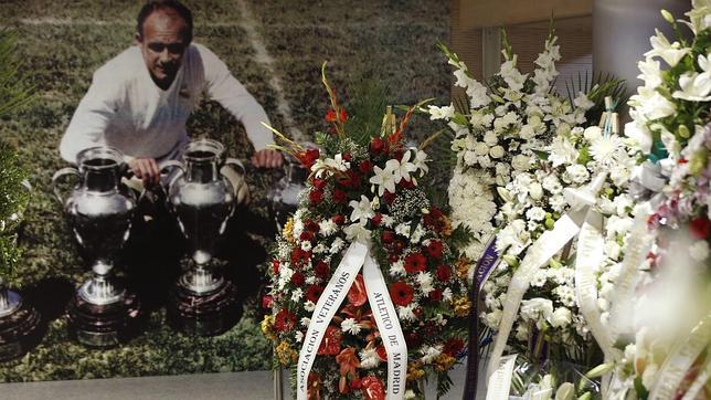El entierro de Di Stéfano será en La Almudena, rodeado de su familia cercana