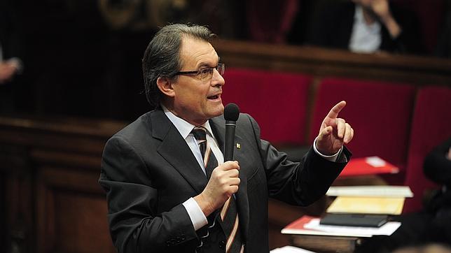 Mas asegura haber pedido la reunión con Rajoy pero intuye que no tendrá respuesta