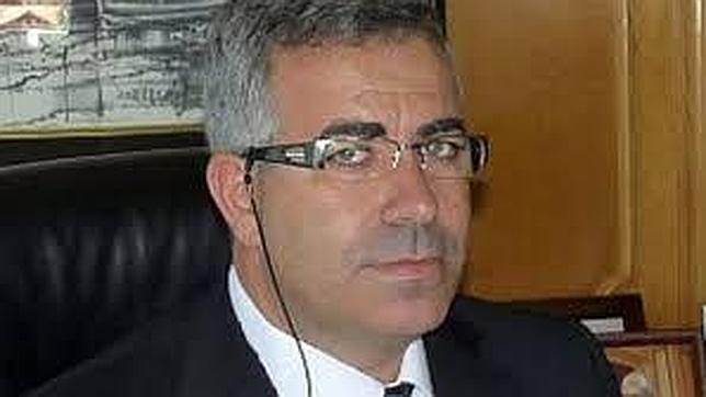 El juez Velasco deja en libertad a Ángel de Cabo tras el pago de la fianza