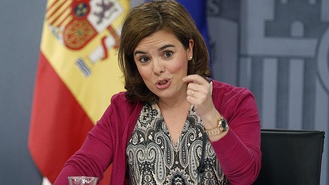 Rajoy y Mas han mantenido una conversación telefónica «cordial», anuncia Santamaría