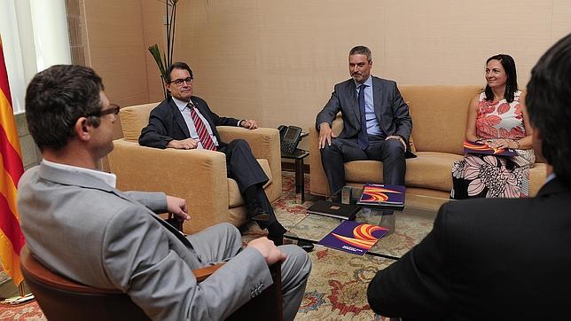 Sociedad Civil pedirá a Rajoy que apele a la «emoción» contra el soberanismo