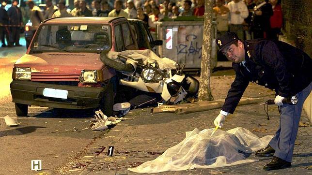 Escena de un asesinato de la camorra en 2006