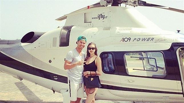 Viajes en helicóptero y noches de spa: las vacaciones de Cristiano Ronaldo e Irina Shayk