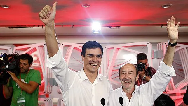Los retos de Pedro Sánchez al frente del PSOE más débil