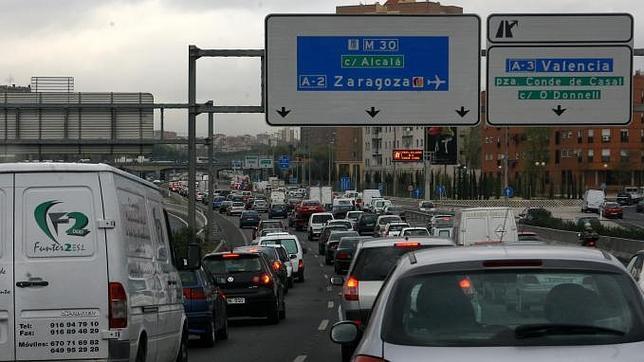 Madrid limitará la circulación en el centro si aumenta la contaminación