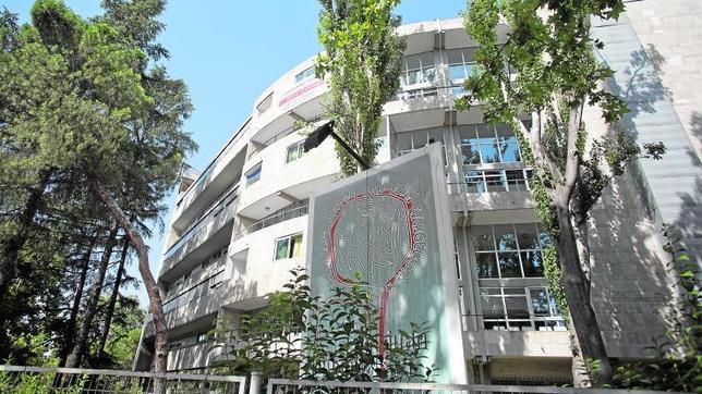 El Colegio Mayor San Juan Evangelista, «El Johnny», echa el cierre