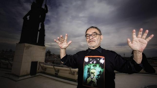 Fernando Arrabal: «Vivimos en una astracanada trágica»