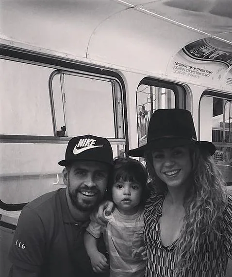 Shakira y Piqué disfrutan de las vacaciones con rumores de embarazo