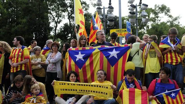 Societat Civil rebaja a 793.683 el número de asistentes a la Vía Catalana