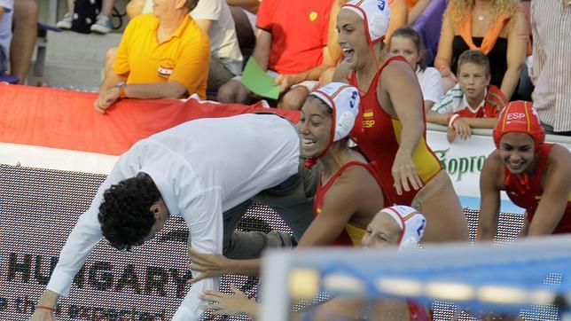 España se viste de oro para cerrar el ciclo