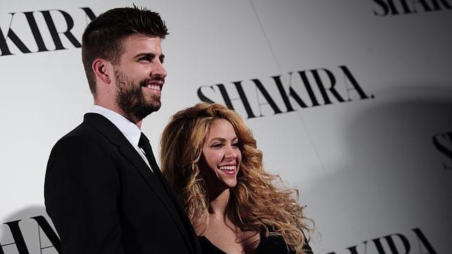 Shakira y Gerard Piqué serán padres en enero