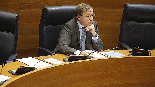 El Consell admite que es «muy improbable» cumplir con el déficit