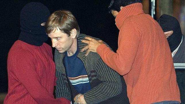 Tres años de cárcel para actuales jefes de Sortu por financiar a ETA