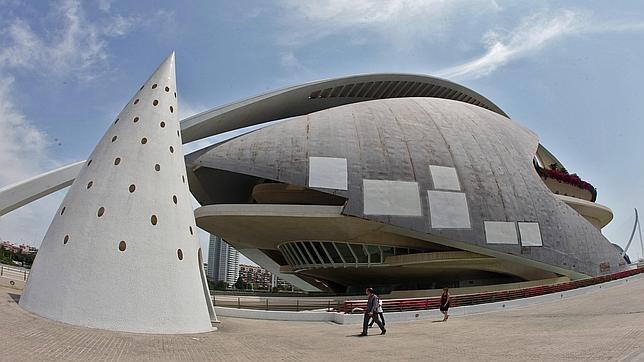 La Generalitat demandará a Calatrava por los desperfectos del Palau de les Arts