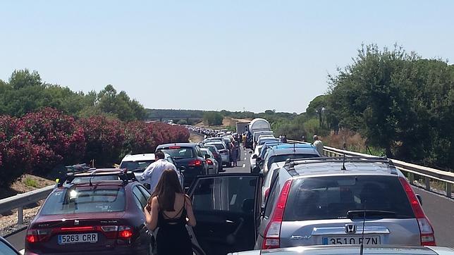 La segunda operación especial del verano dejará atascos en la jornada del viernes