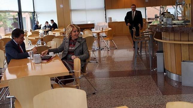 Arturo Fernández no renovará la concesión de la cafetería de la Asamblea de Madrid
