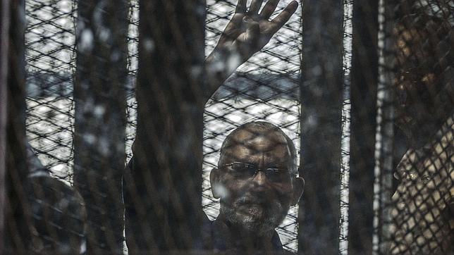 Un tribunal egipcio disuelve el partido de los Hermanos Musulmanes