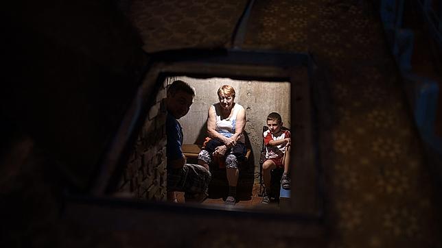 Rusia envía una columna de 280 camiones con «ayuda humanitaria» a Ucrania