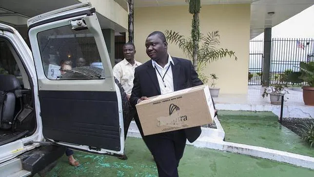 El tratamiento experimental contra el virus del Ébola llega a Liberia