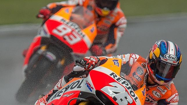 Márquez marca el ritmo en Brno