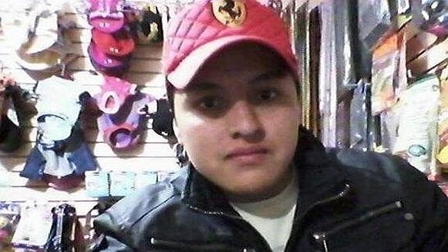 Foto de Óscar, fallecido al autofotografiarse con una pistola