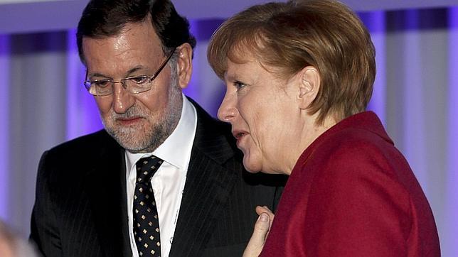 Rajoy y Merkel cierran para los días 24 y 25 su encuentro estival en Santiago