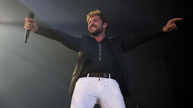 David Bisbal luce cuerpazo veraniego