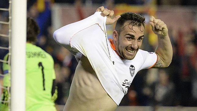 Del Bosque convoca a Paco Alcácer para los partidos de Francia y Macedonia