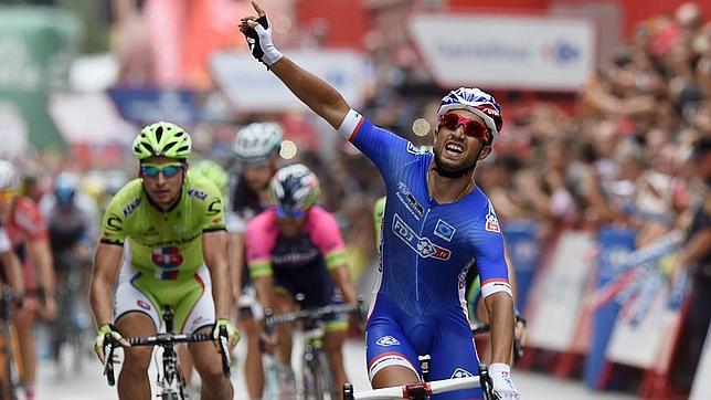 Bouhanni, entre el vendaval