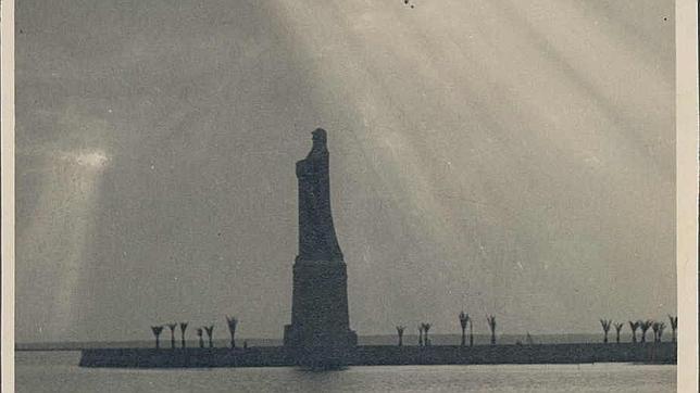 Monumento a Cristóbal Colón en dicha provincia