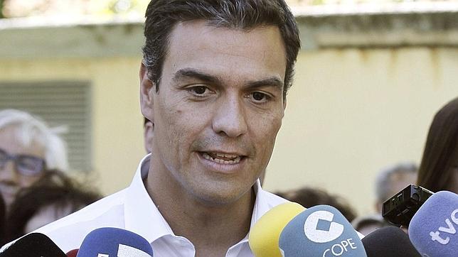 El PSOE celebrará primarias para elegir candidato a La Moncloa en julio de 2015