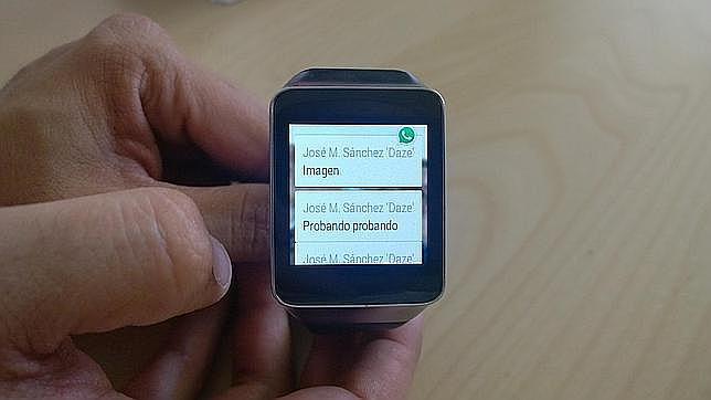 WhatsApp se actualiza para desembarcar en los «smartwatches» con Android Wear