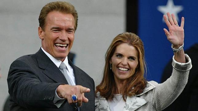 A Schwarzenegger también le ponen los cuernos