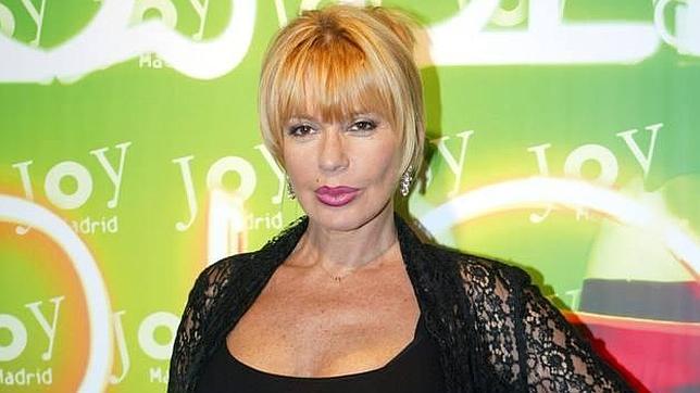 Mujeres y hombres y... Bárbara Rey