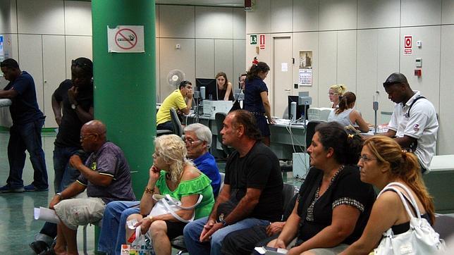 España registrará la mayor caída del paro entre los países de la OCDE hasta 2015