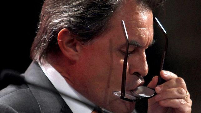 Mas admite ante empresarios catalanes que la independencia tiene «un precio»