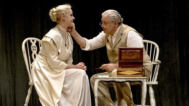 «Los personajes son los que son también en relación con los otros personajes que te rodean»