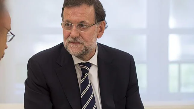 Moncloa investiga una «extraña campaña» en el Twitter de Rajoy