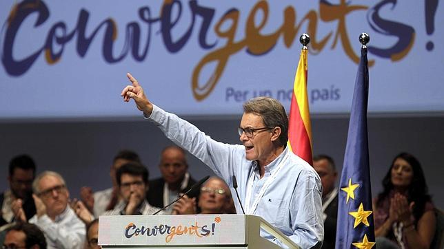 Mas considera «politiquería» que ERC haya pedido la comisión de investigación a Pujol