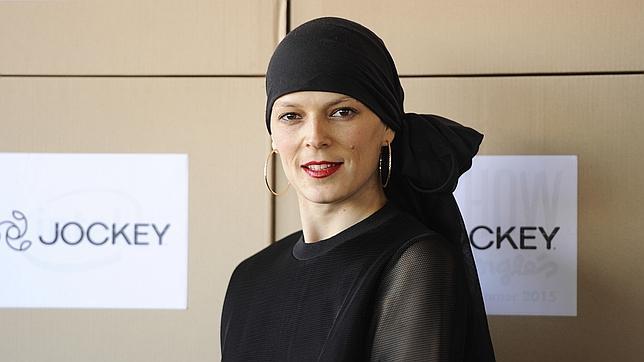 Bimba Bosé: «Siempre lo admito: me aprovecho de mi apellido»