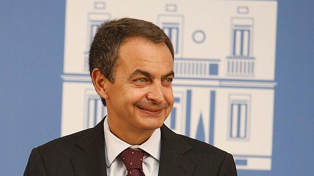 José Luis Rodríguez Zapatero comparece en Moncloa en 2011