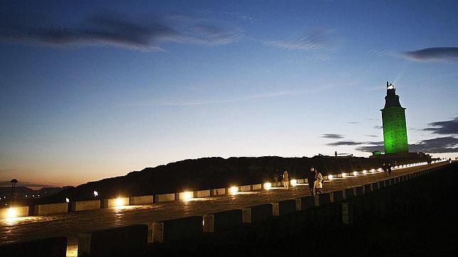 El 99% de quienes visitan La Coruña la recomendarían a sus familiares y amigos