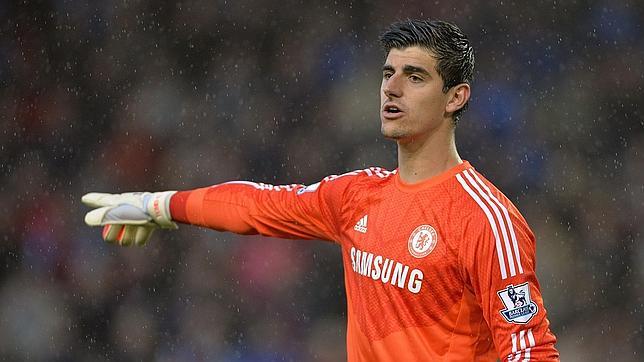 Courtois renueva cinco años por el Chelsea